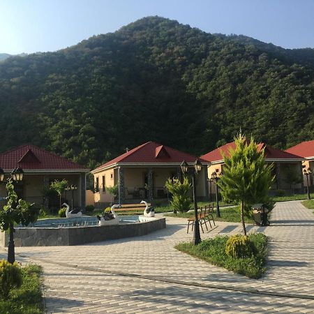 Residence Hotel Restoran Гах Екстериор снимка