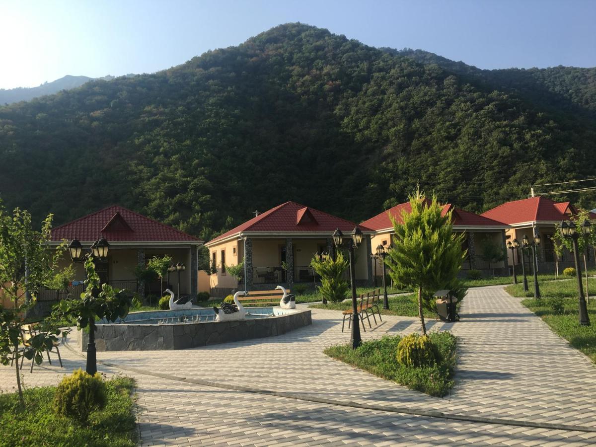 Residence Hotel Restoran Гах Екстериор снимка