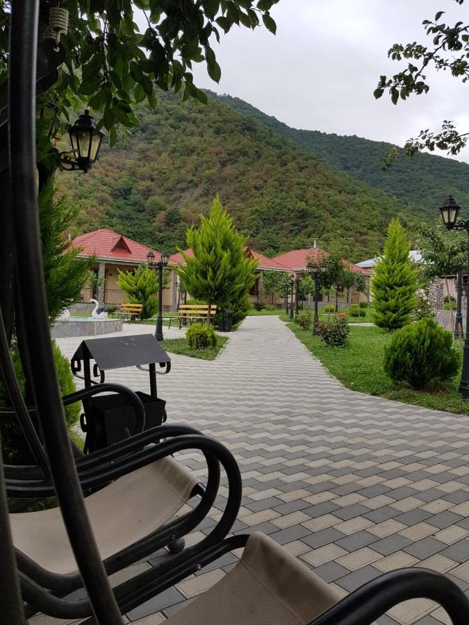 Residence Hotel Restoran Гах Екстериор снимка