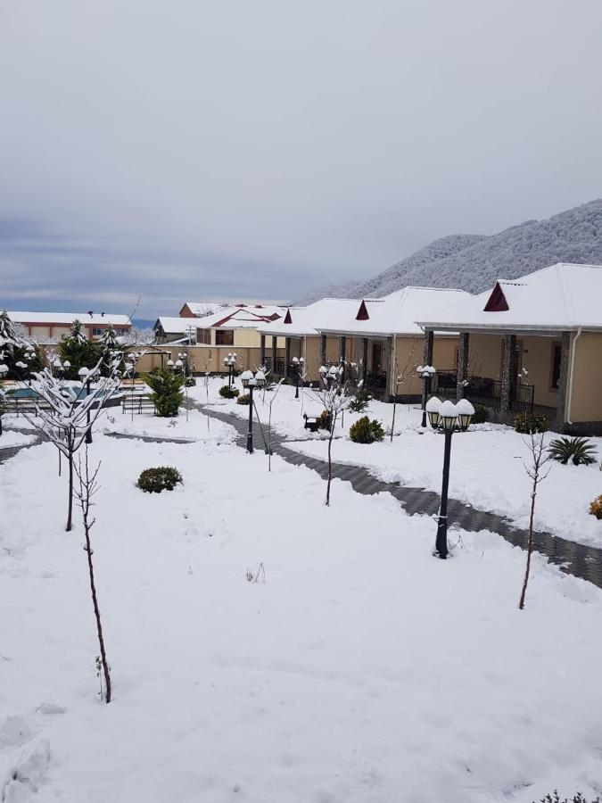 Residence Hotel Restoran Гах Екстериор снимка