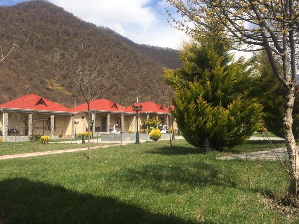 Residence Hotel Restoran Гах Екстериор снимка