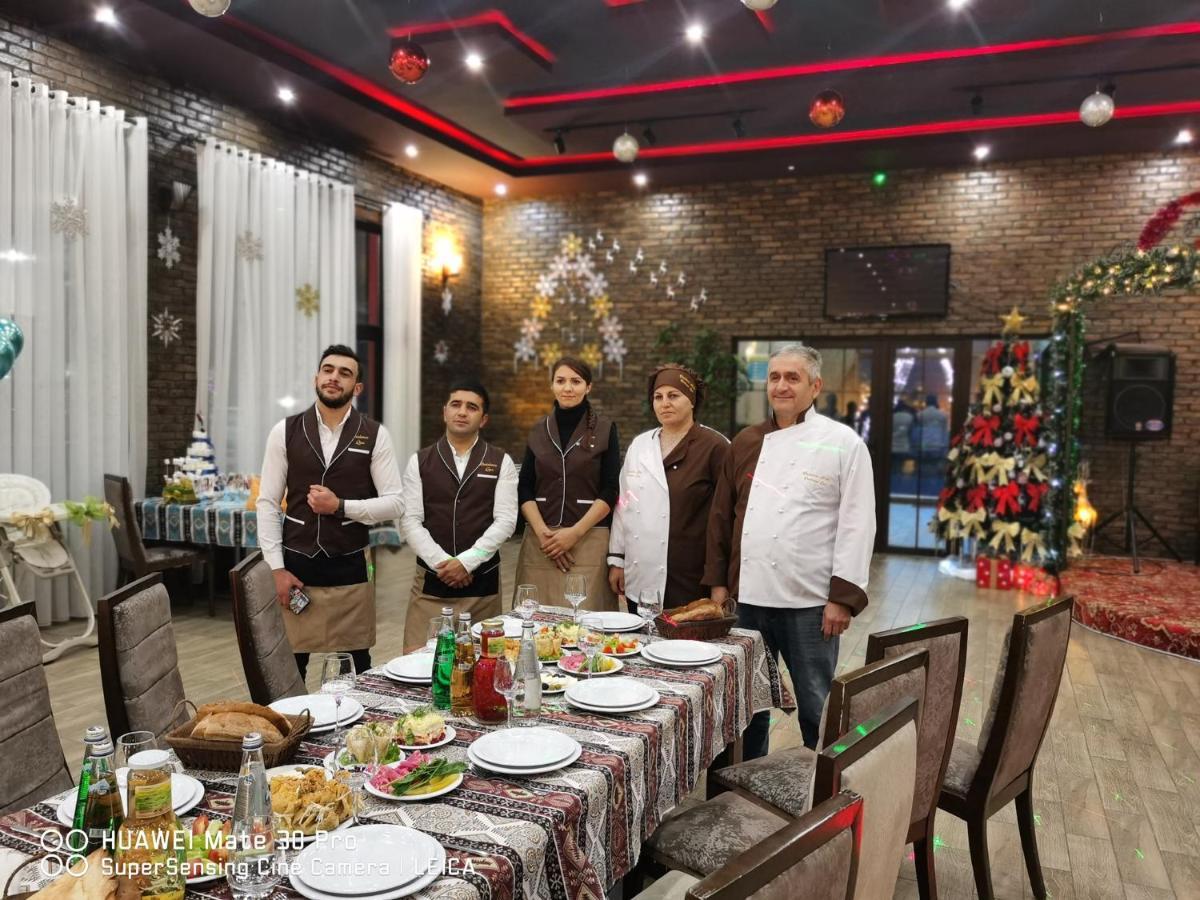 Residence Hotel Restoran Гах Екстериор снимка