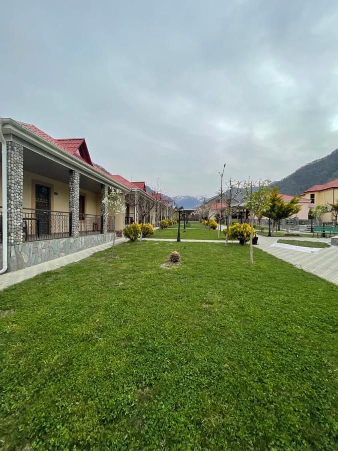 Residence Hotel Restoran Гах Екстериор снимка