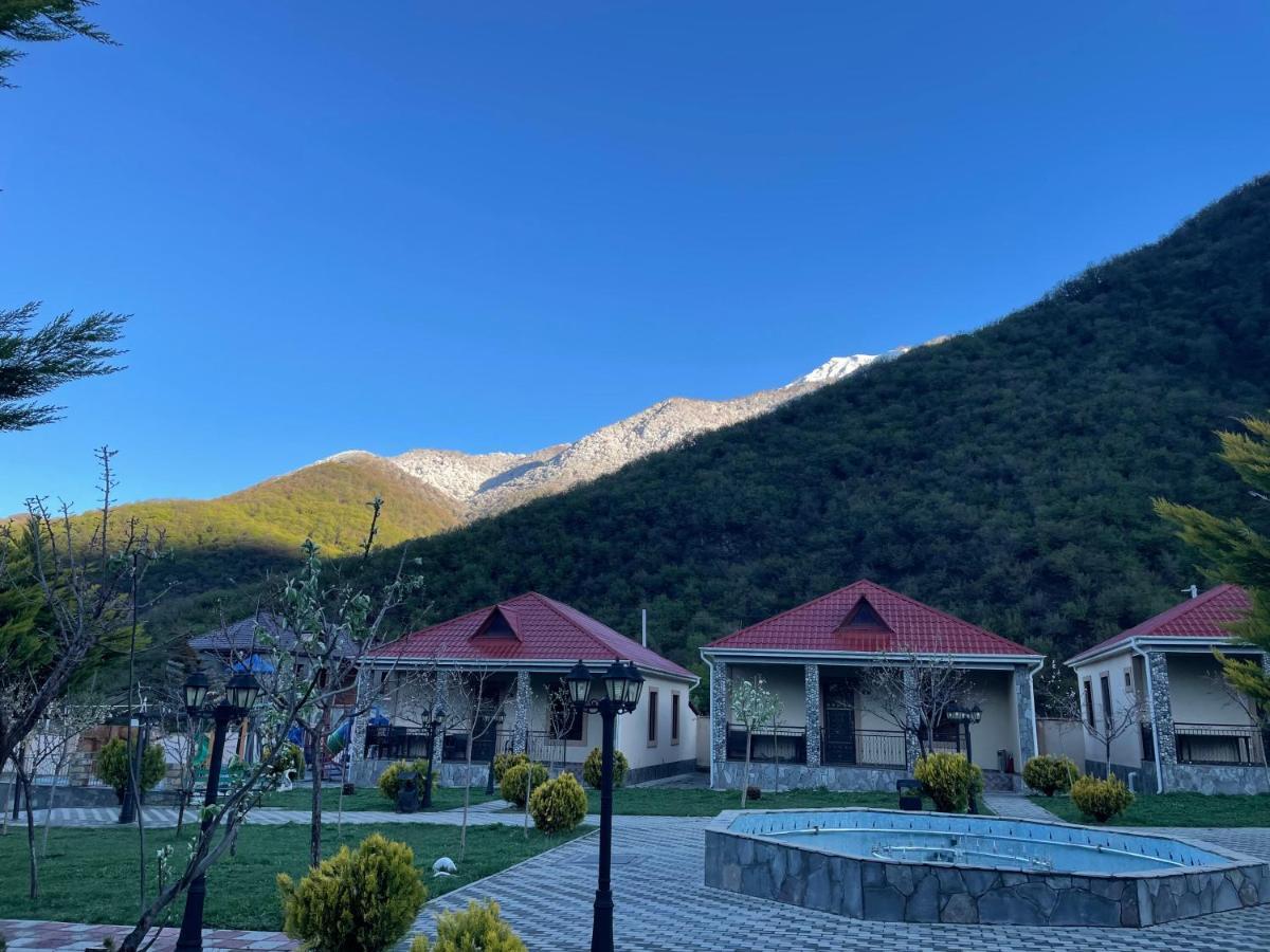 Residence Hotel Restoran Гах Екстериор снимка